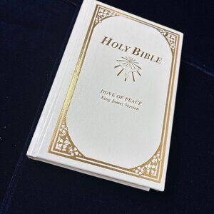 Holy Bible – Dove of Peace – King James Version 90's VTG